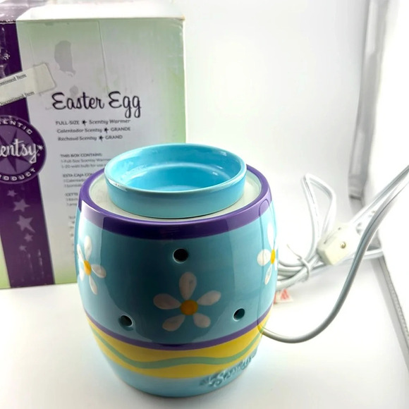 Scentsy Authentic Full Size Fragrance Wax Warmer EASTER EGG/Spring/Seasonal Box - Picture 5 of 5